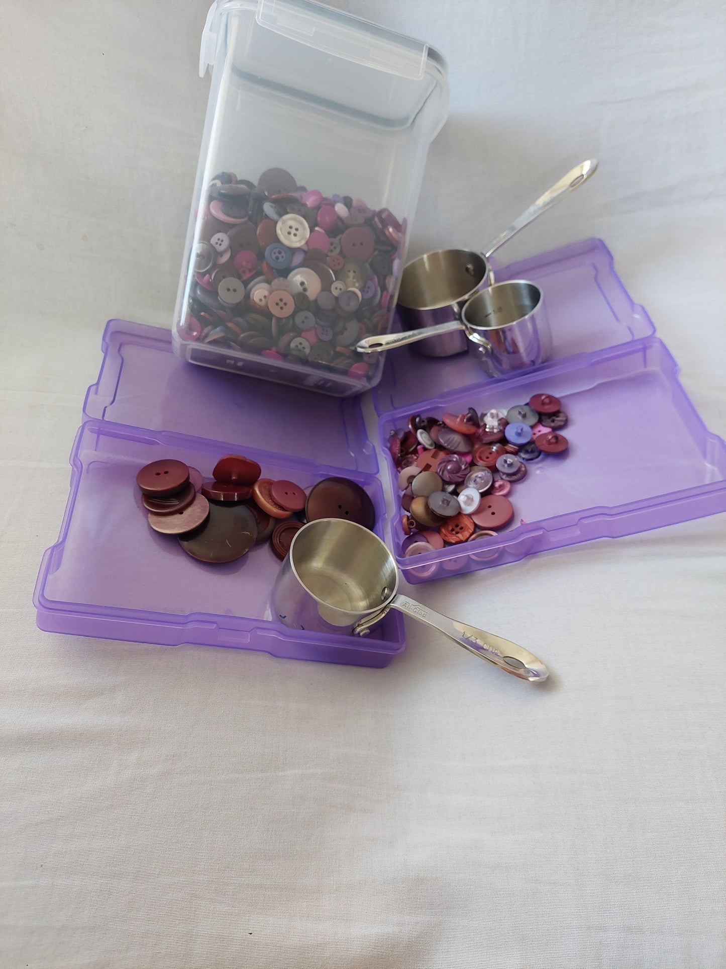 Single color- Purple. Includes unique/ uncommon buttons.